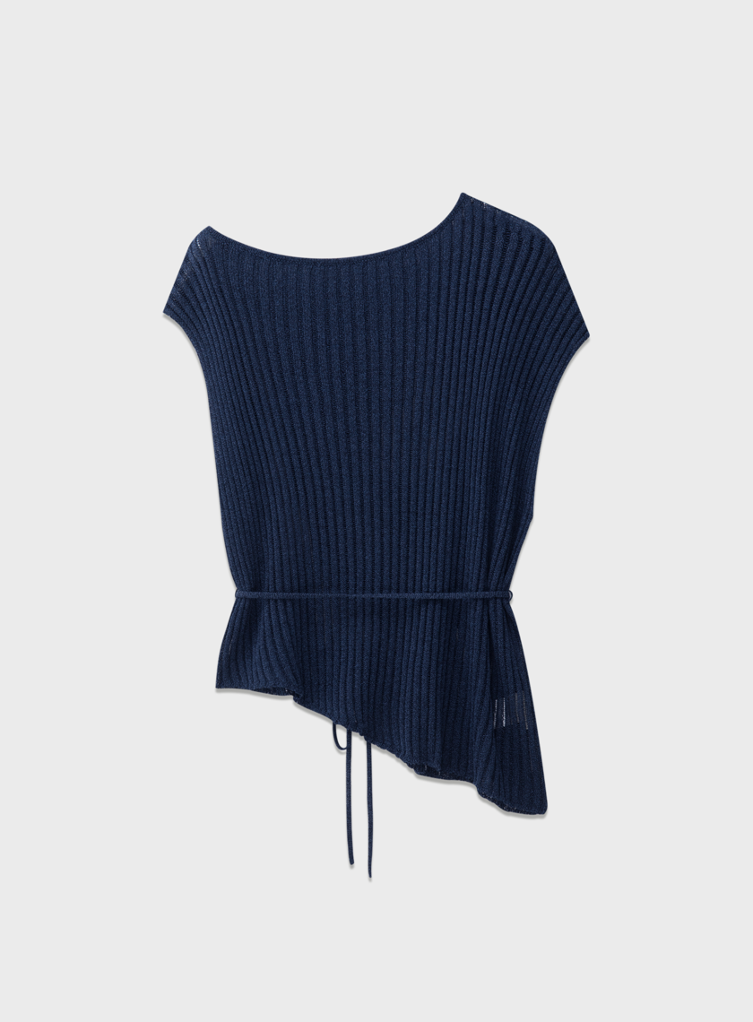 慵懶不對稱斜肩繫帶上衣