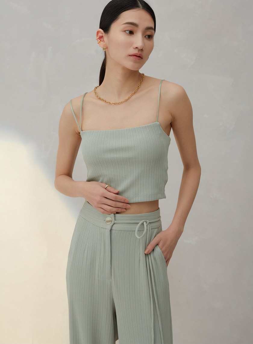 細肩帶坑條背心