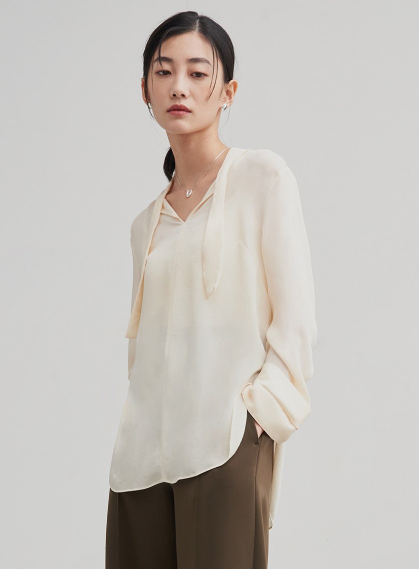 親膚微透飄帶長袖襯衫