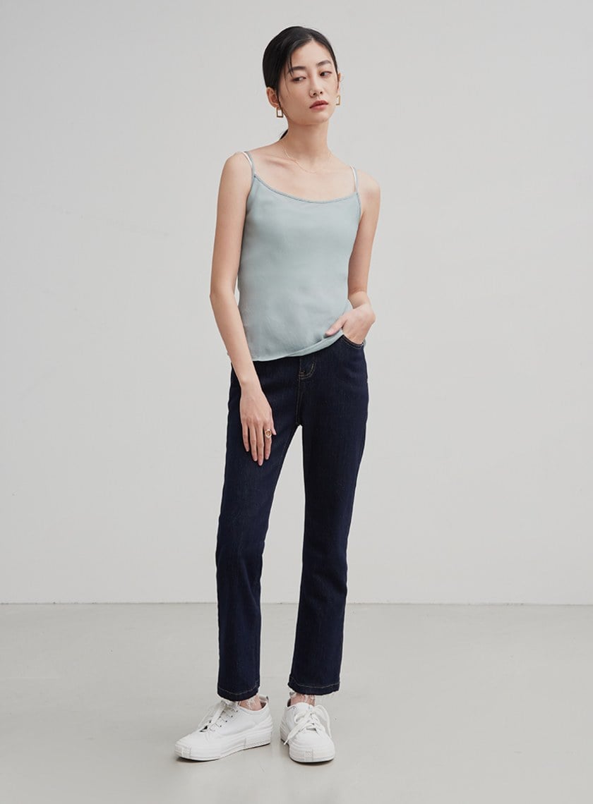 親膚圓領細肩帶背心