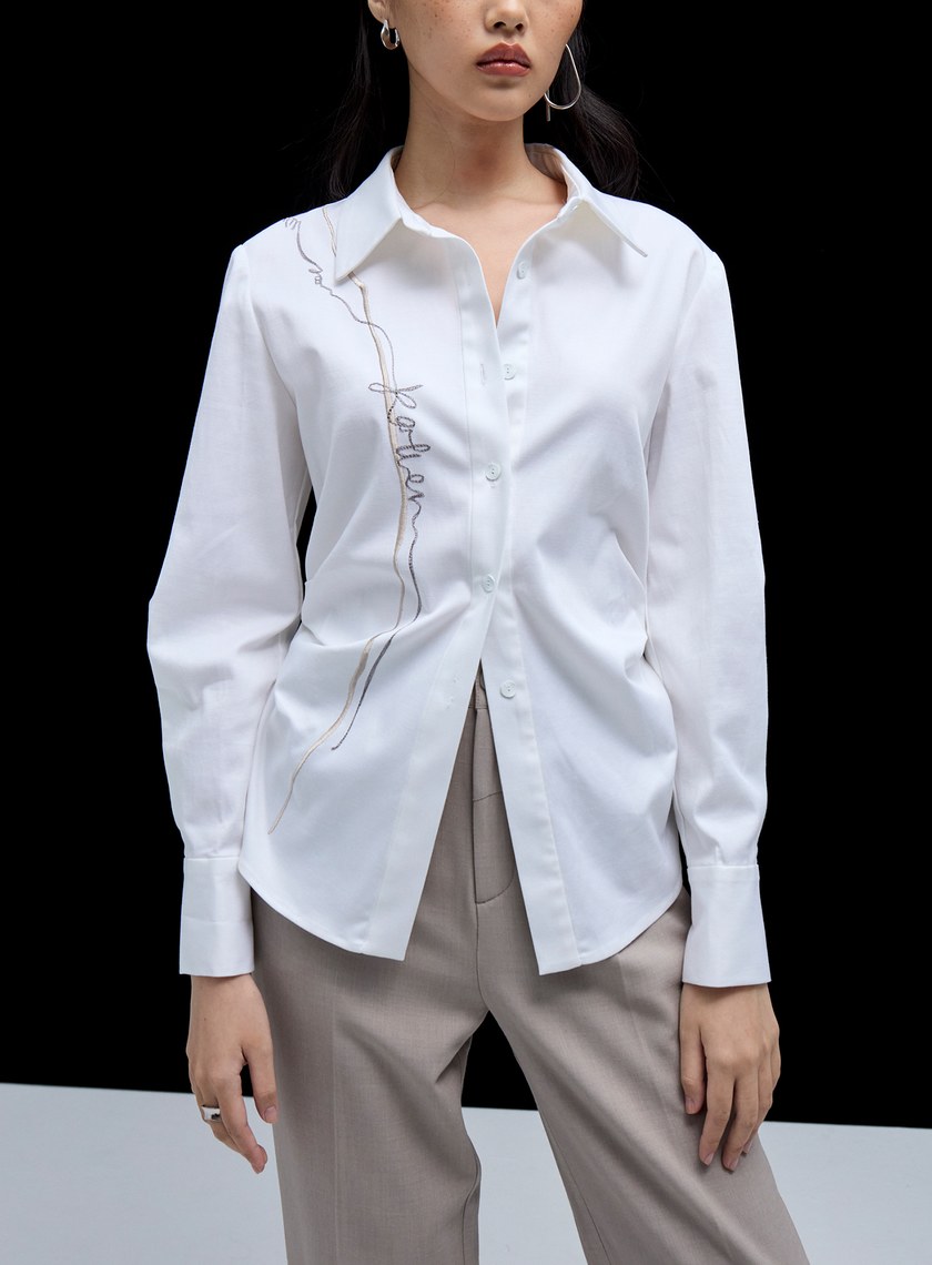 品牌刺繡收腰襯衫