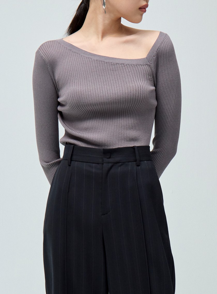 針織不對稱方領內搭上衣