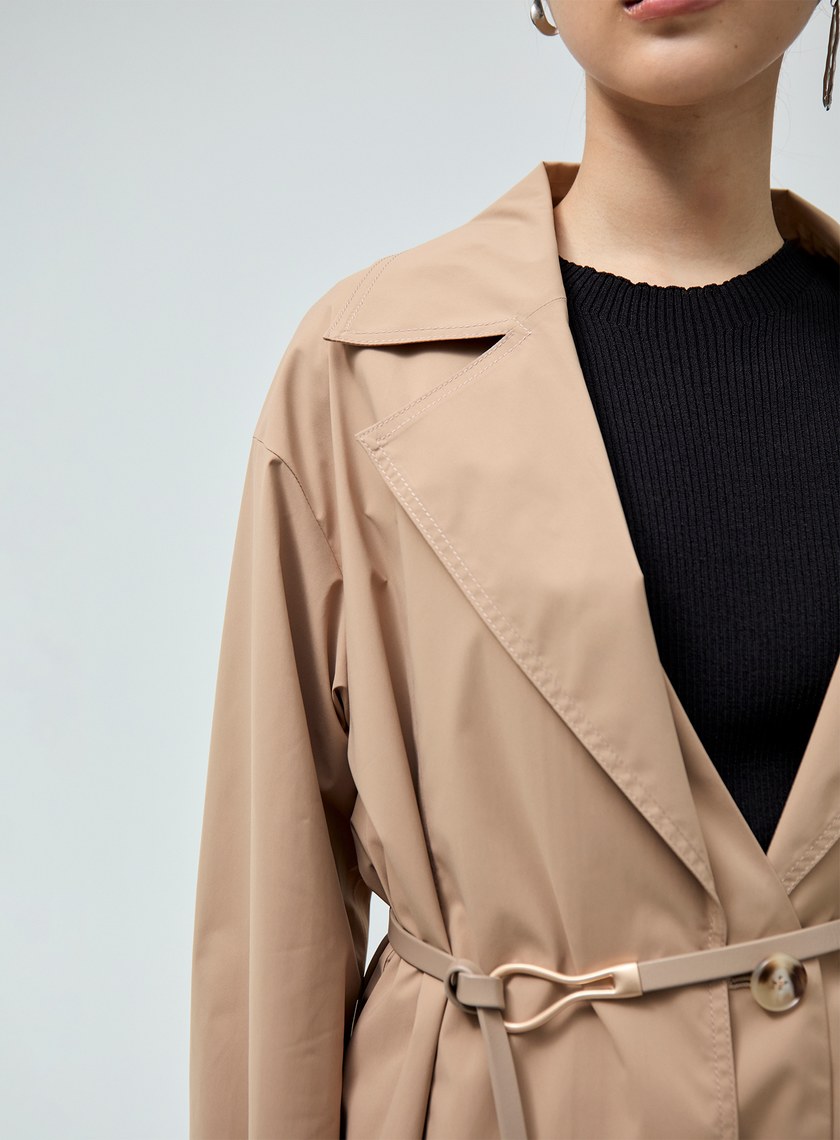 假兩件防風防雨休閒風衣