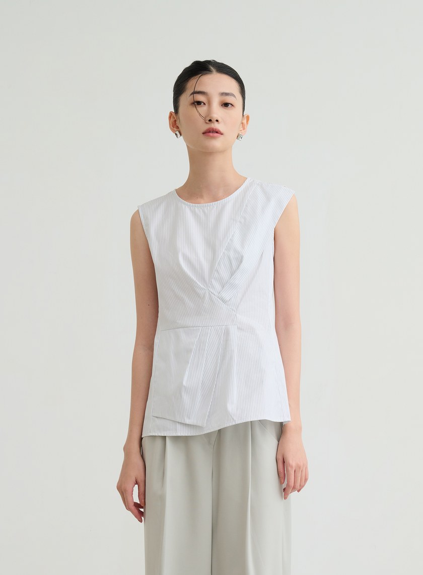 立體轉褶條紋上衣