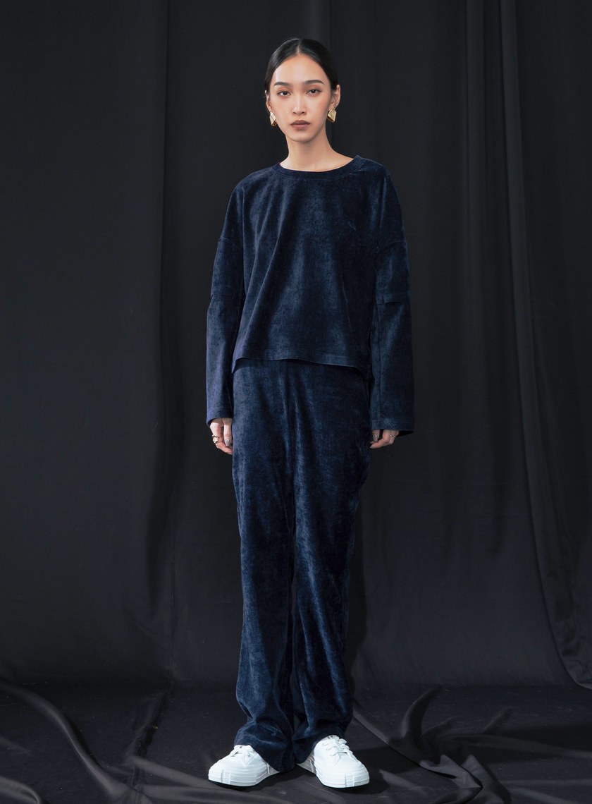 袖剪接開口雪尼爾上衣