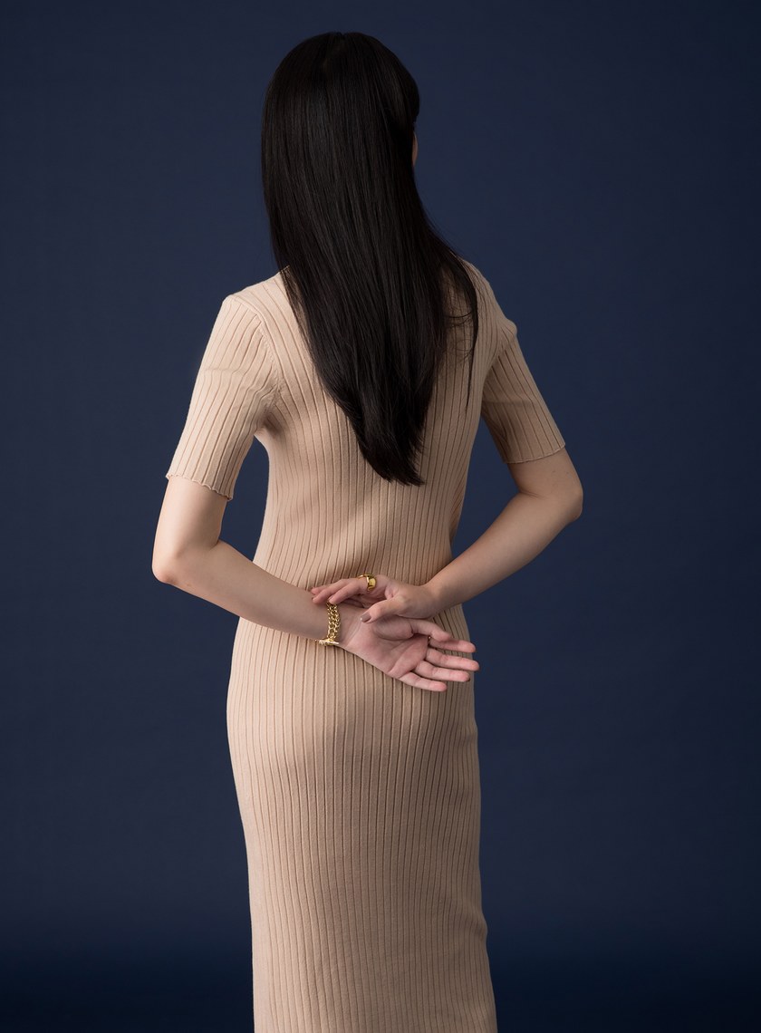 翻領五分袖開衩針織洋裝