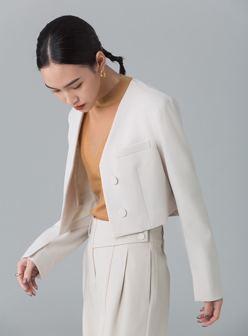 俐落無領短版西裝外套