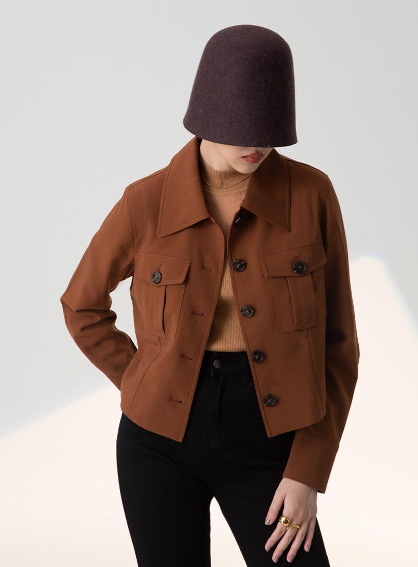 俐落挺闊短版夾克