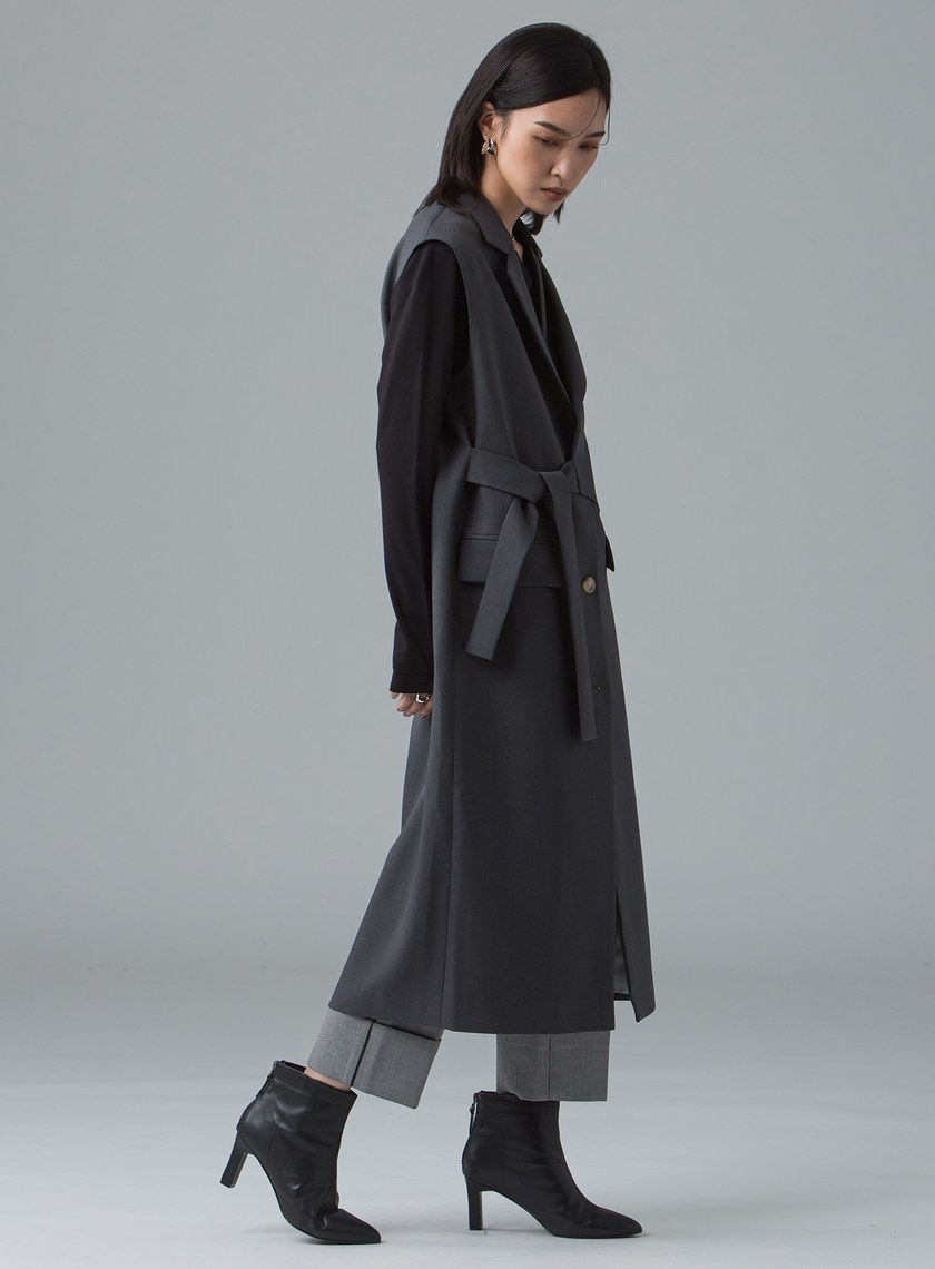 雙層領綁帶長版背心