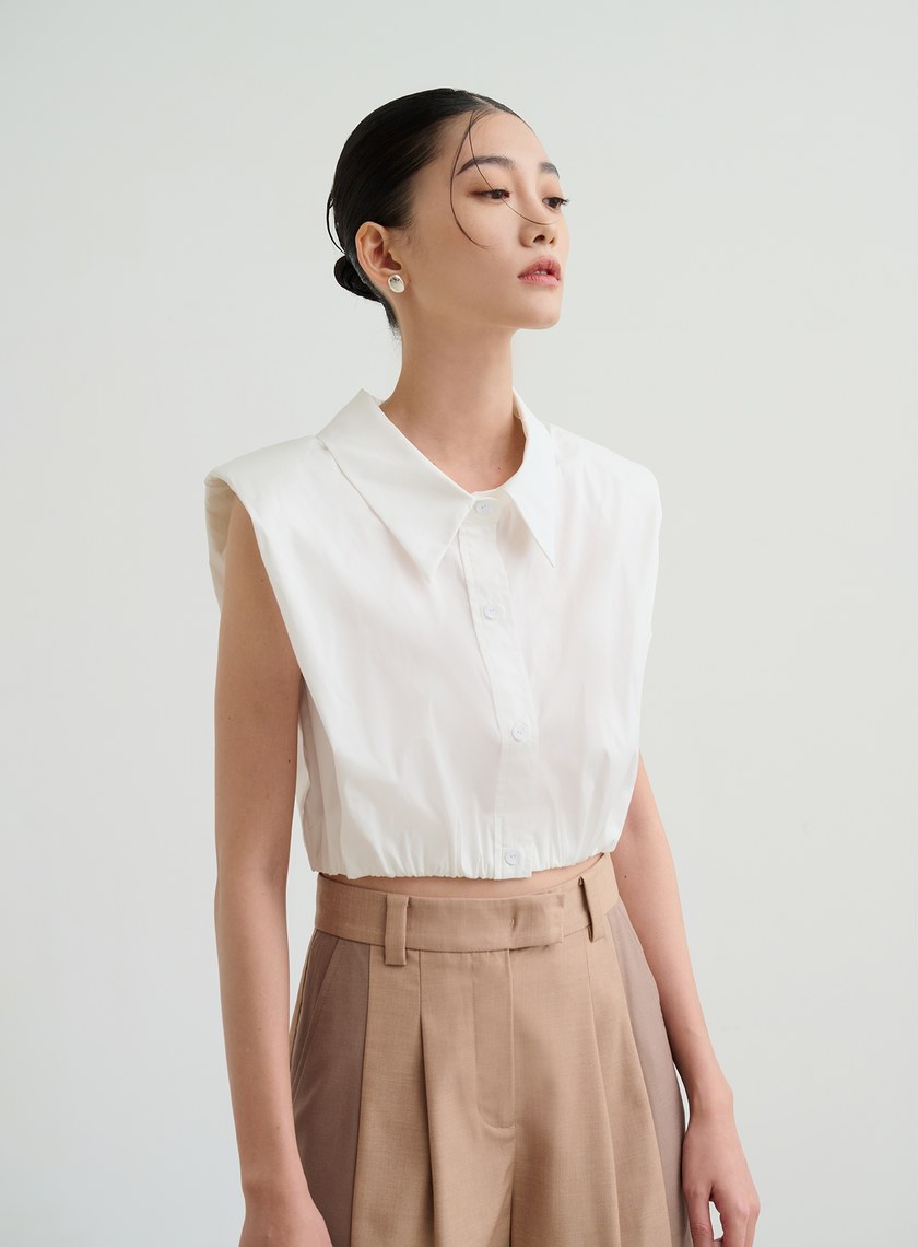 短版俐落寬肩無袖休閒襯杉