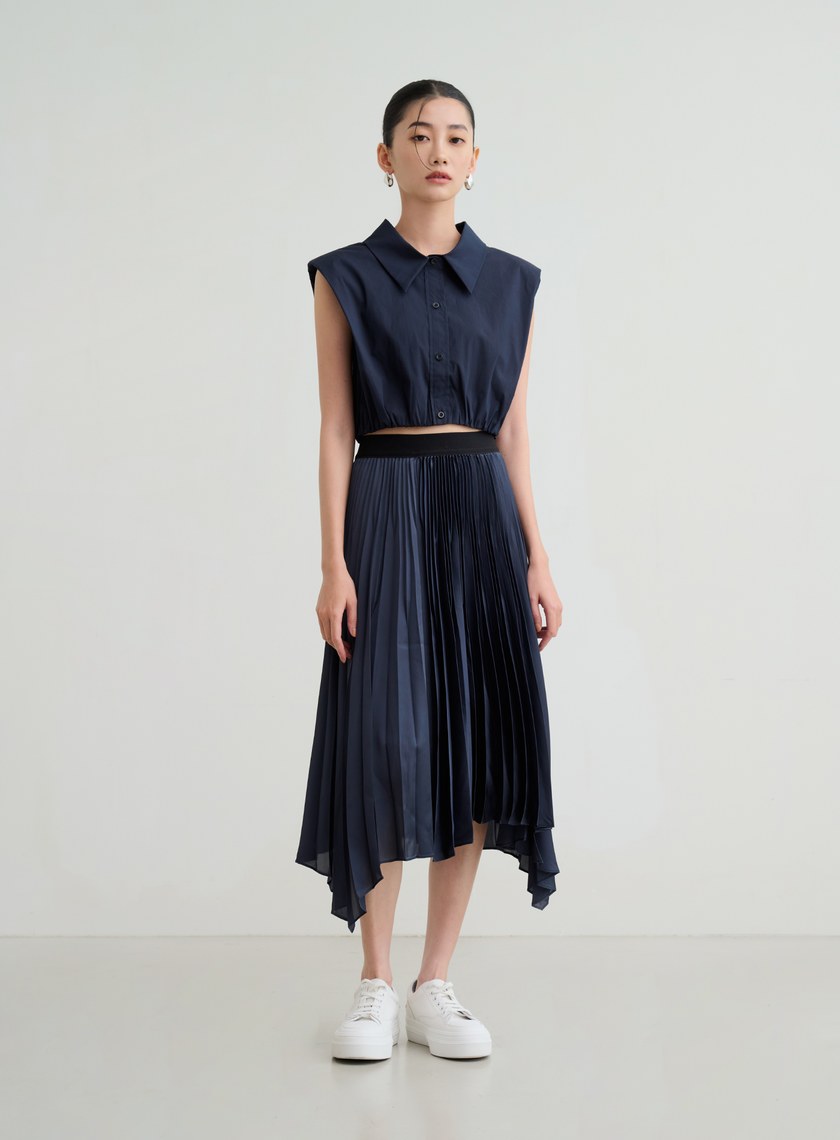 短版俐落寬肩無袖休閒襯杉