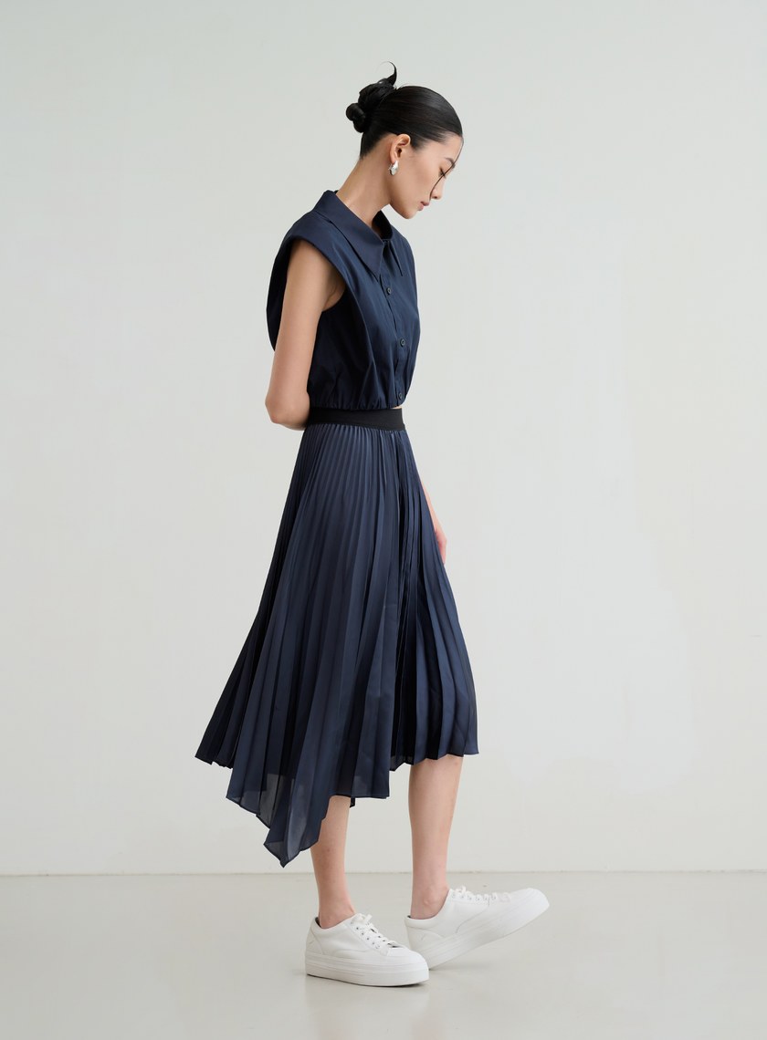 短版俐落寬肩無袖休閒襯杉