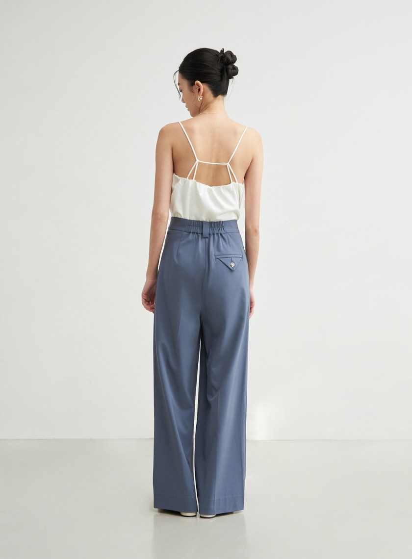 微光澤細肩帶平口背心