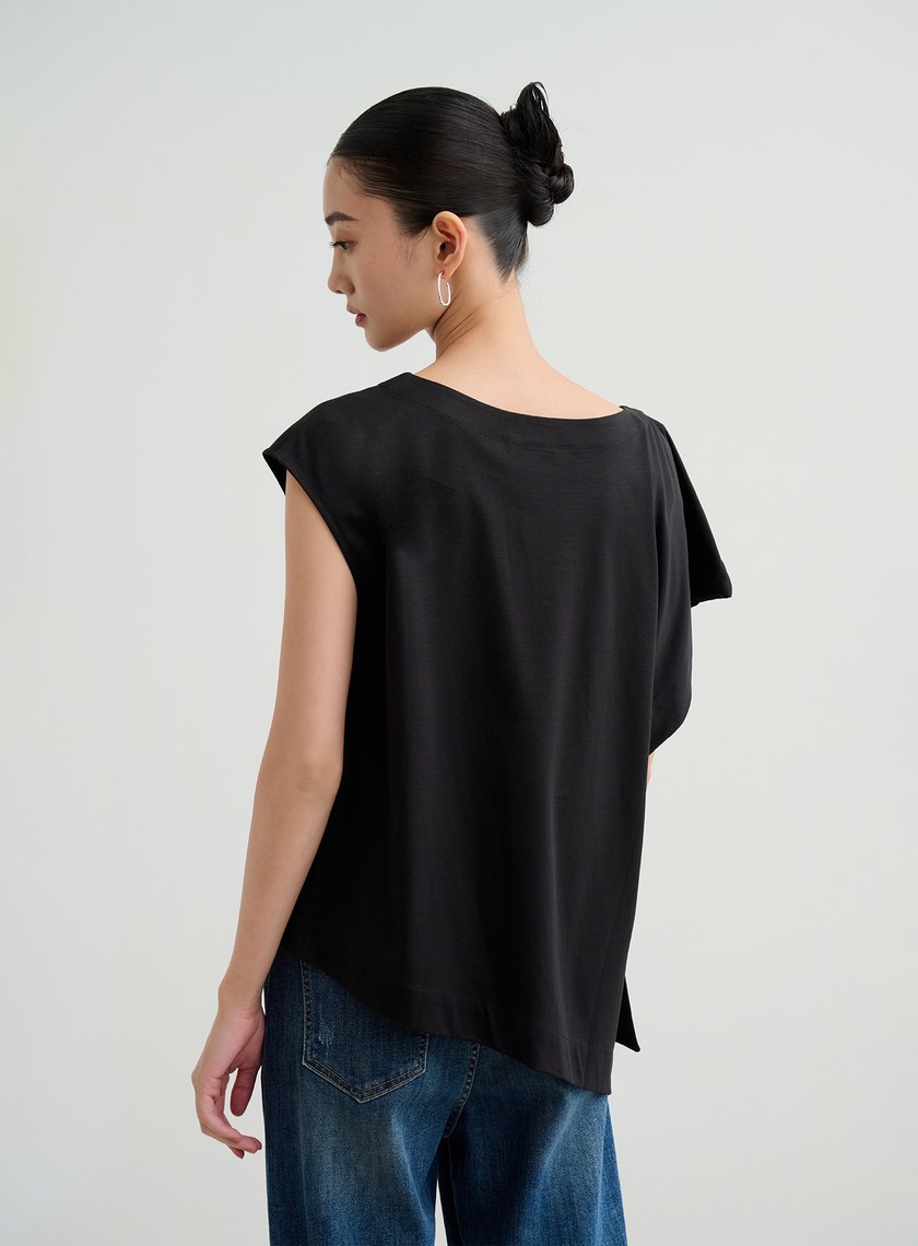 不對稱袖口抽皺上衣