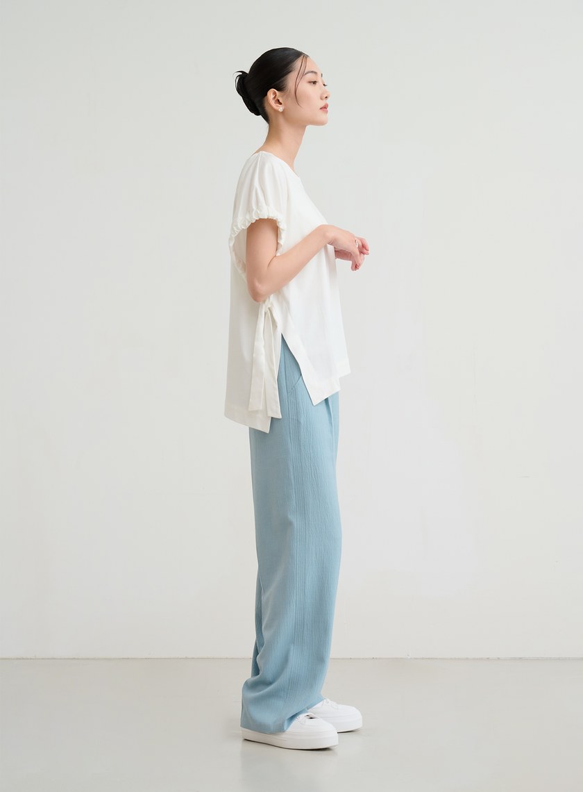 不對稱袖口抽皺上衣