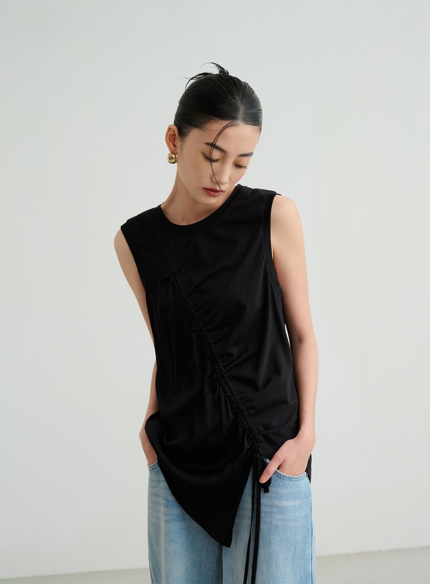 不對稱抽皺設計上衣
