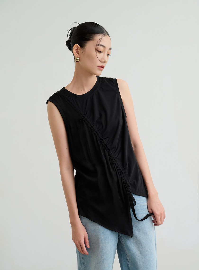 不對稱抽皺設計上衣