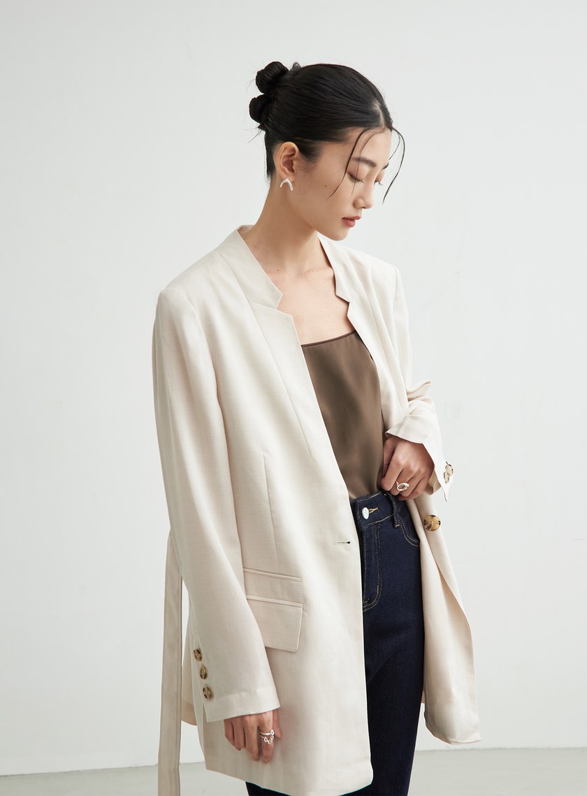 特殊領綁帶西裝外套