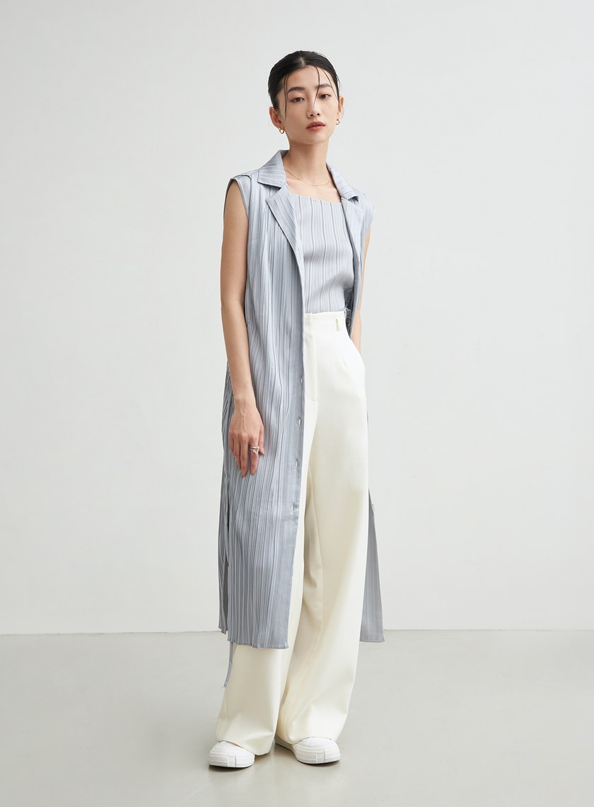 壓摺短版一字領上衣