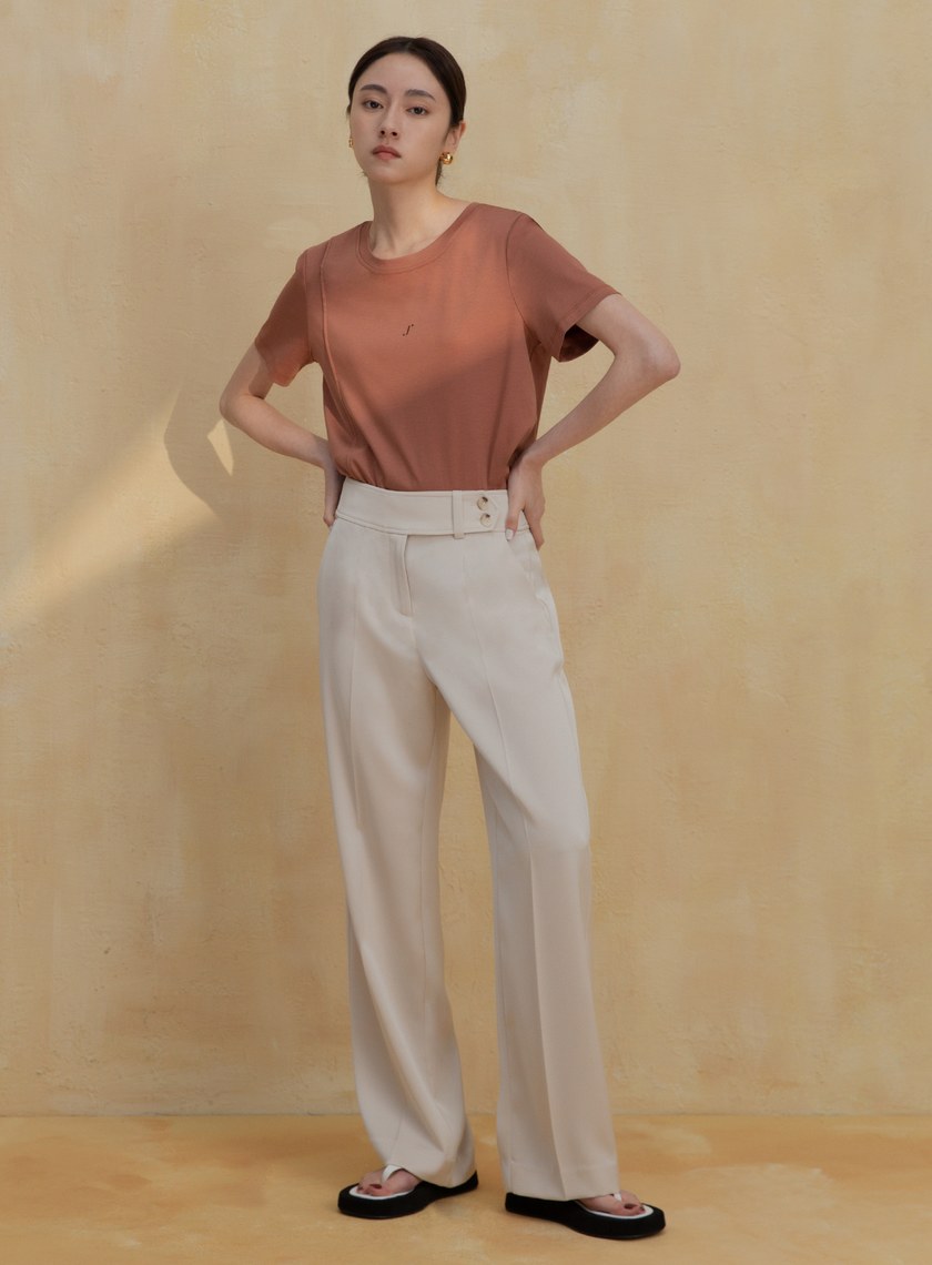 剪接設計彈性上衣