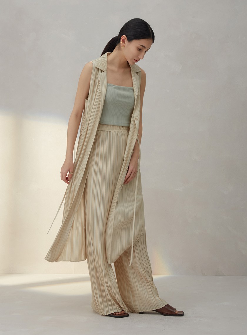 細肩帶坑條背心