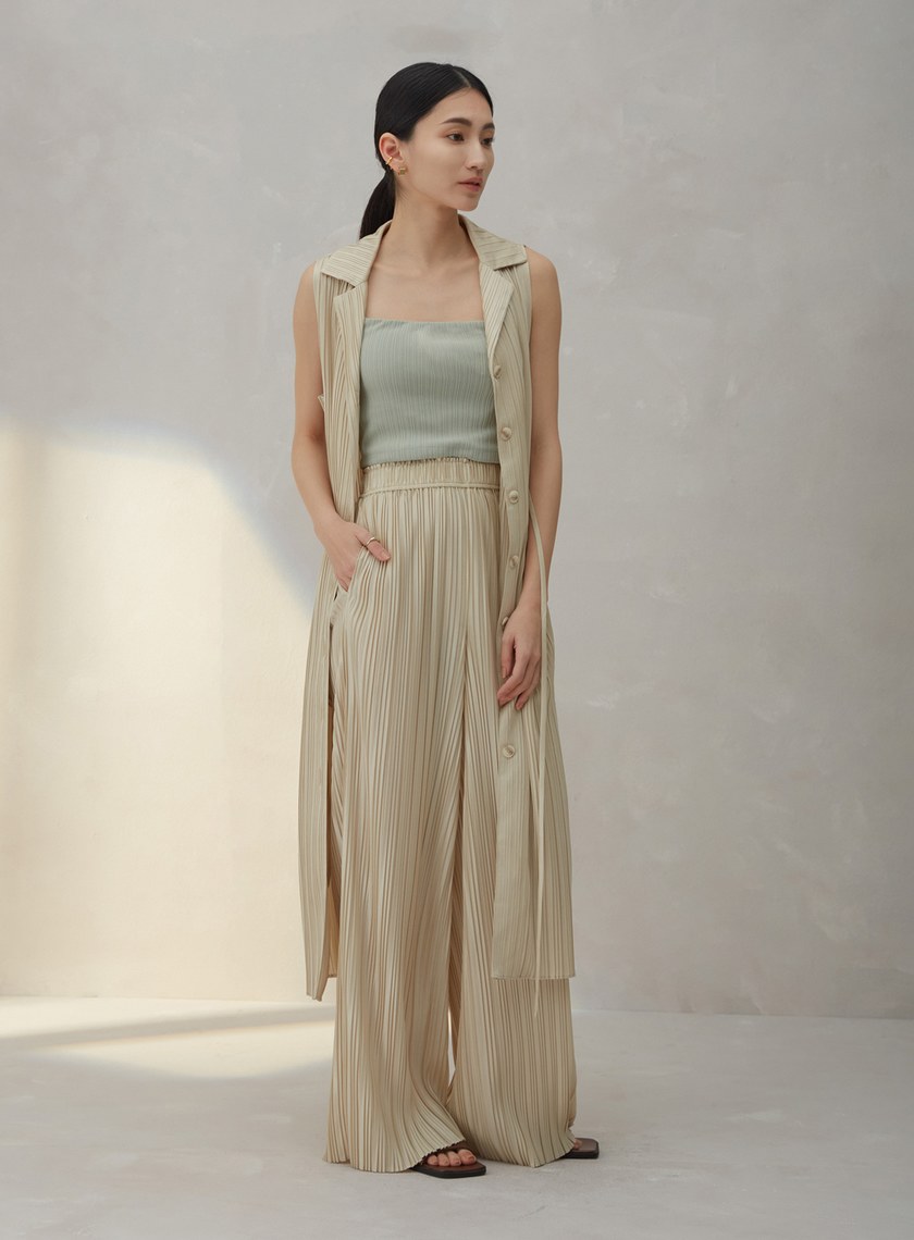 細肩帶坑條背心