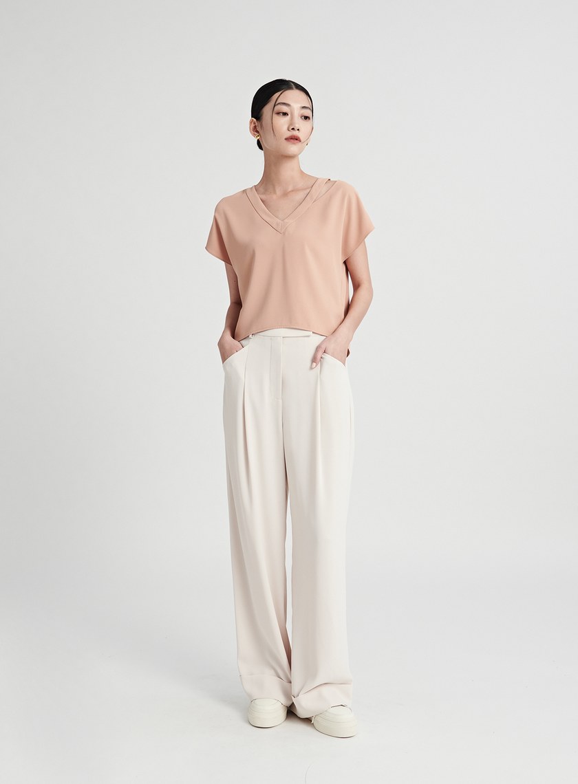 渡假輕盈V領鏤空上衣