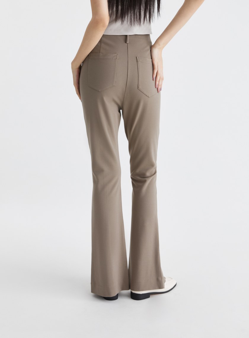 顯瘦微喇叭開衩美腿褲