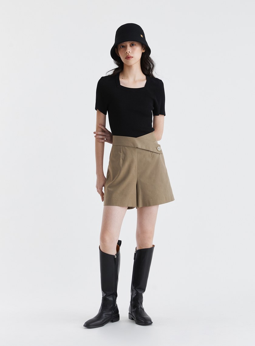 輕爽羊毛交叉腰頭寬版短褲