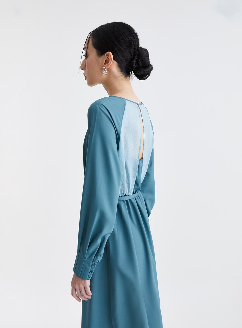 浪漫透紗美背長洋裝