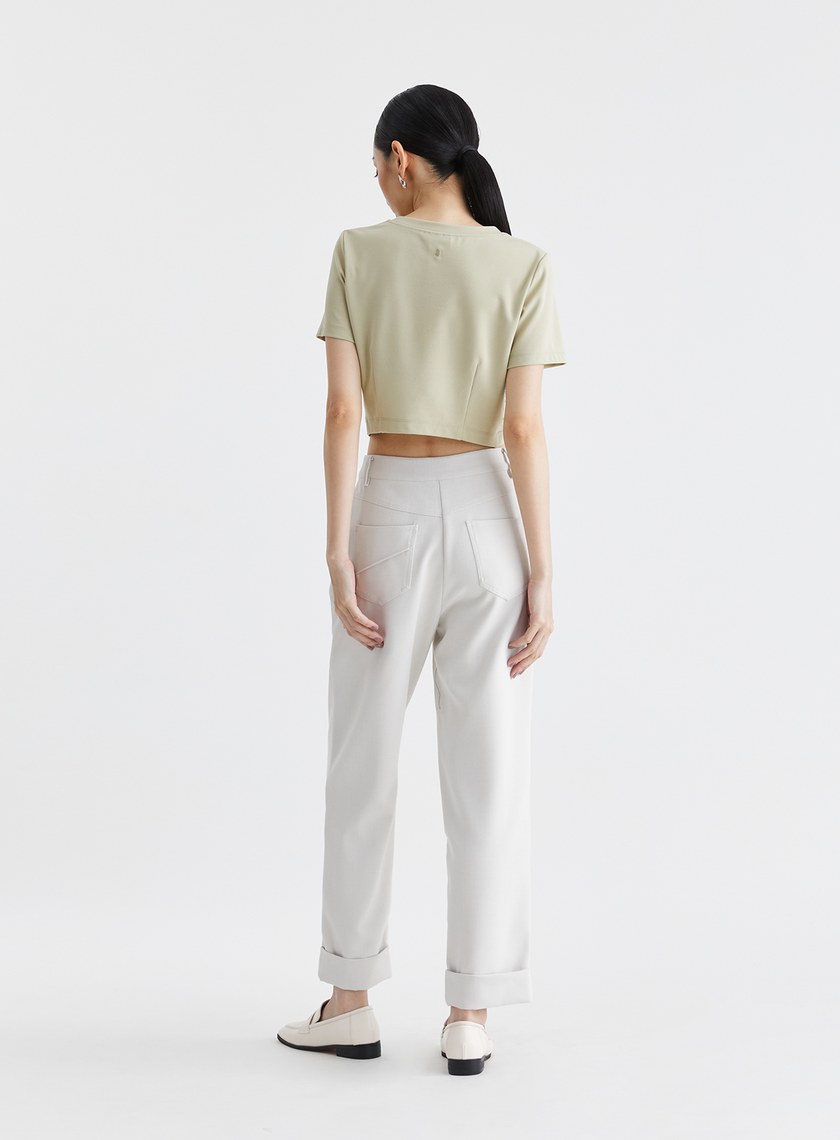 百搭立體扭轉造型上衣