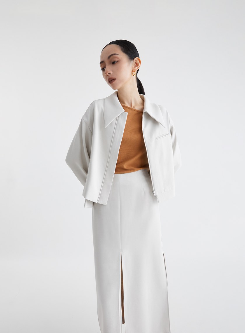 斜領鏤空長袖坑條上衣