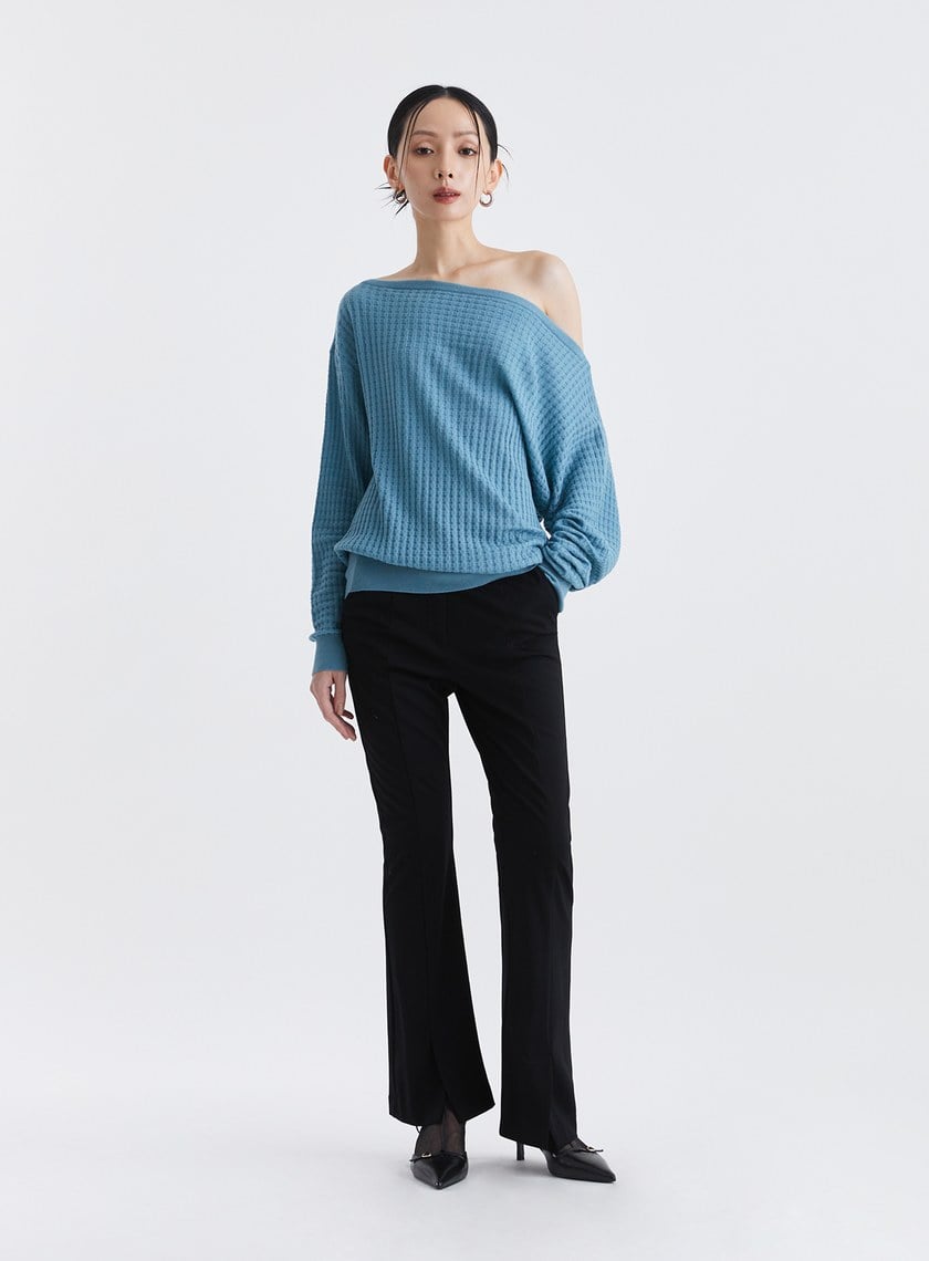 細緻紋理感一字領羊毛針織上衣