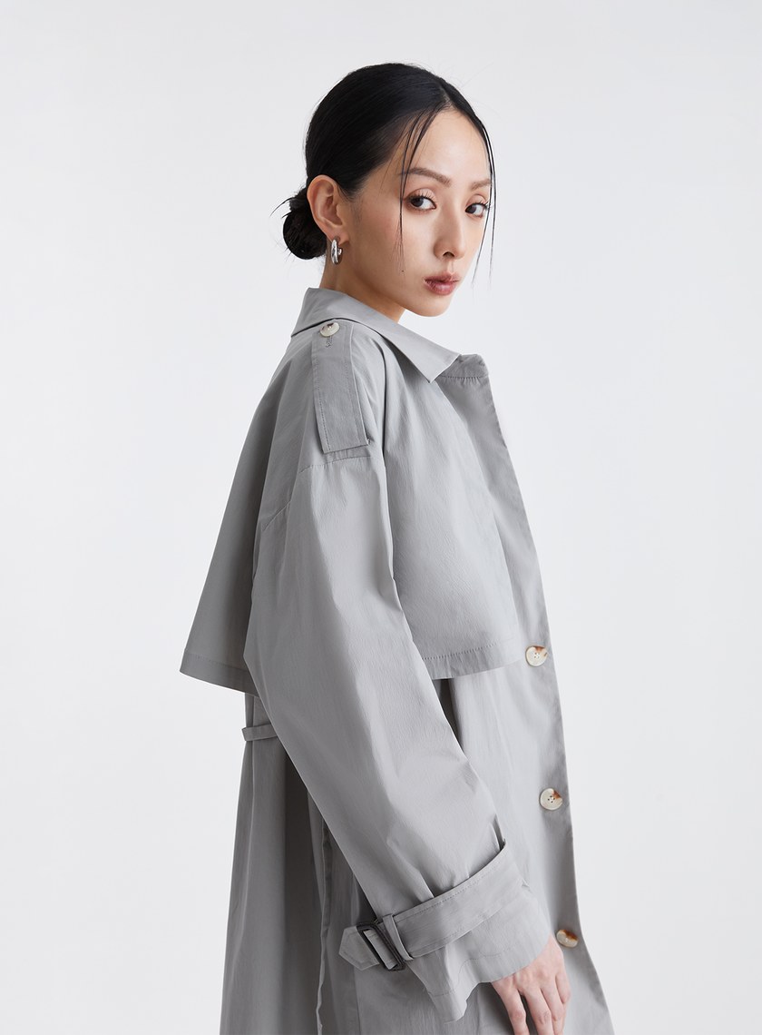 俐落輕挺寬鬆落肩風衣外套