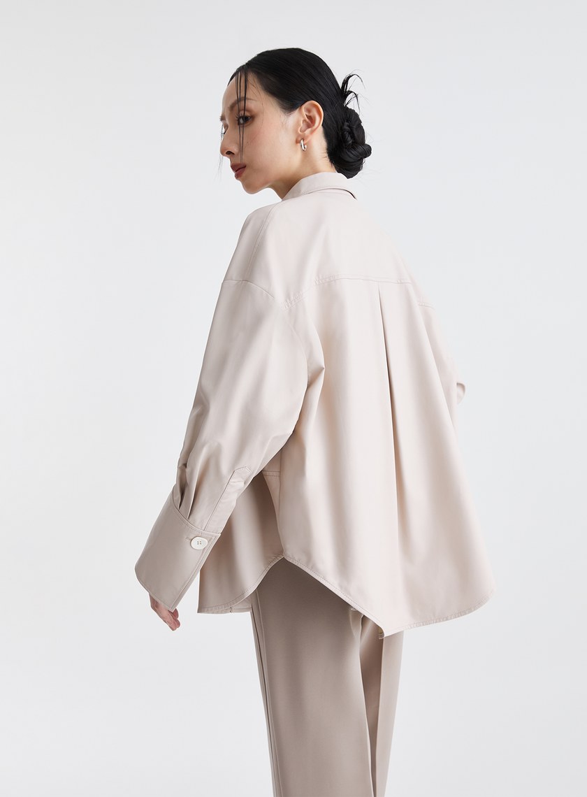 簡約霧面質感皮襯衫
