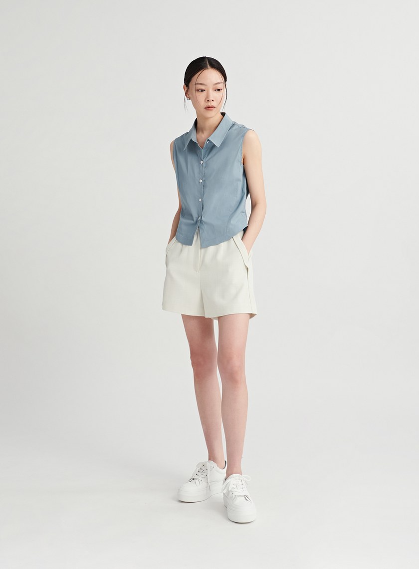 馬甲造型後活褶無袖襯衫