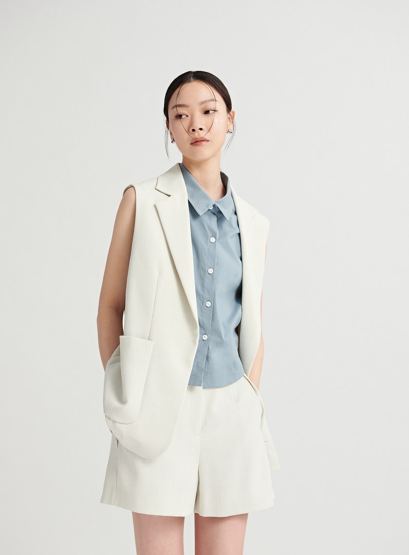馬甲造型後活褶無袖襯衫