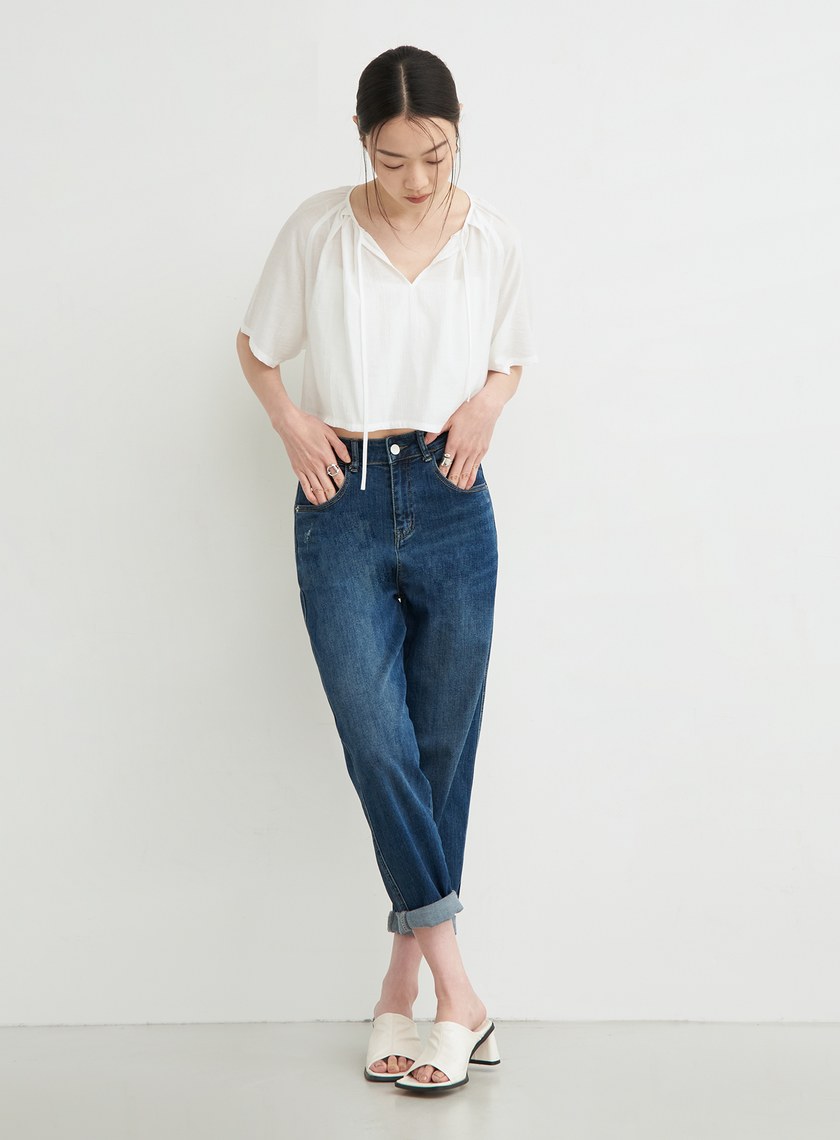 細摺肌理休閒短版上衣