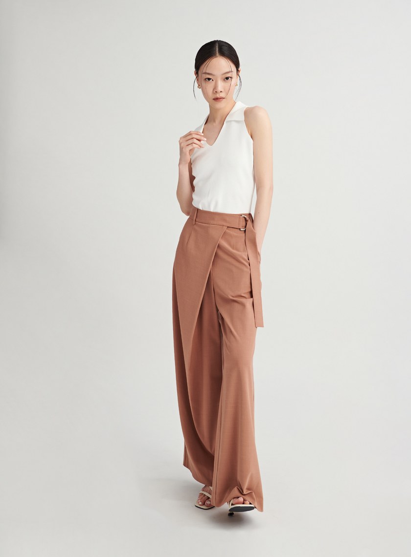 俐落交疊腰帶設計西裝寬褲