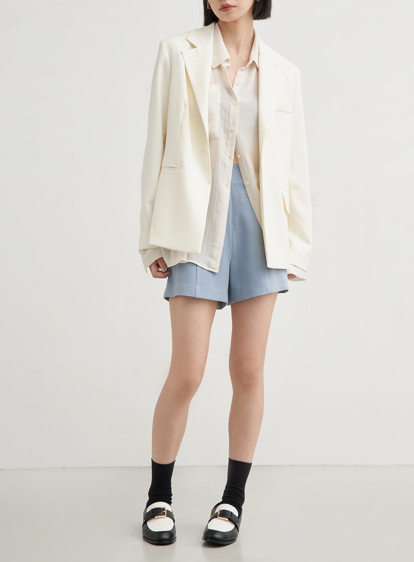 高腰修身肌理西裝短褲