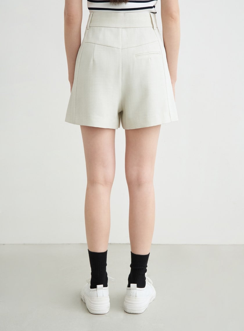 提織反摺斜袋細節短褲