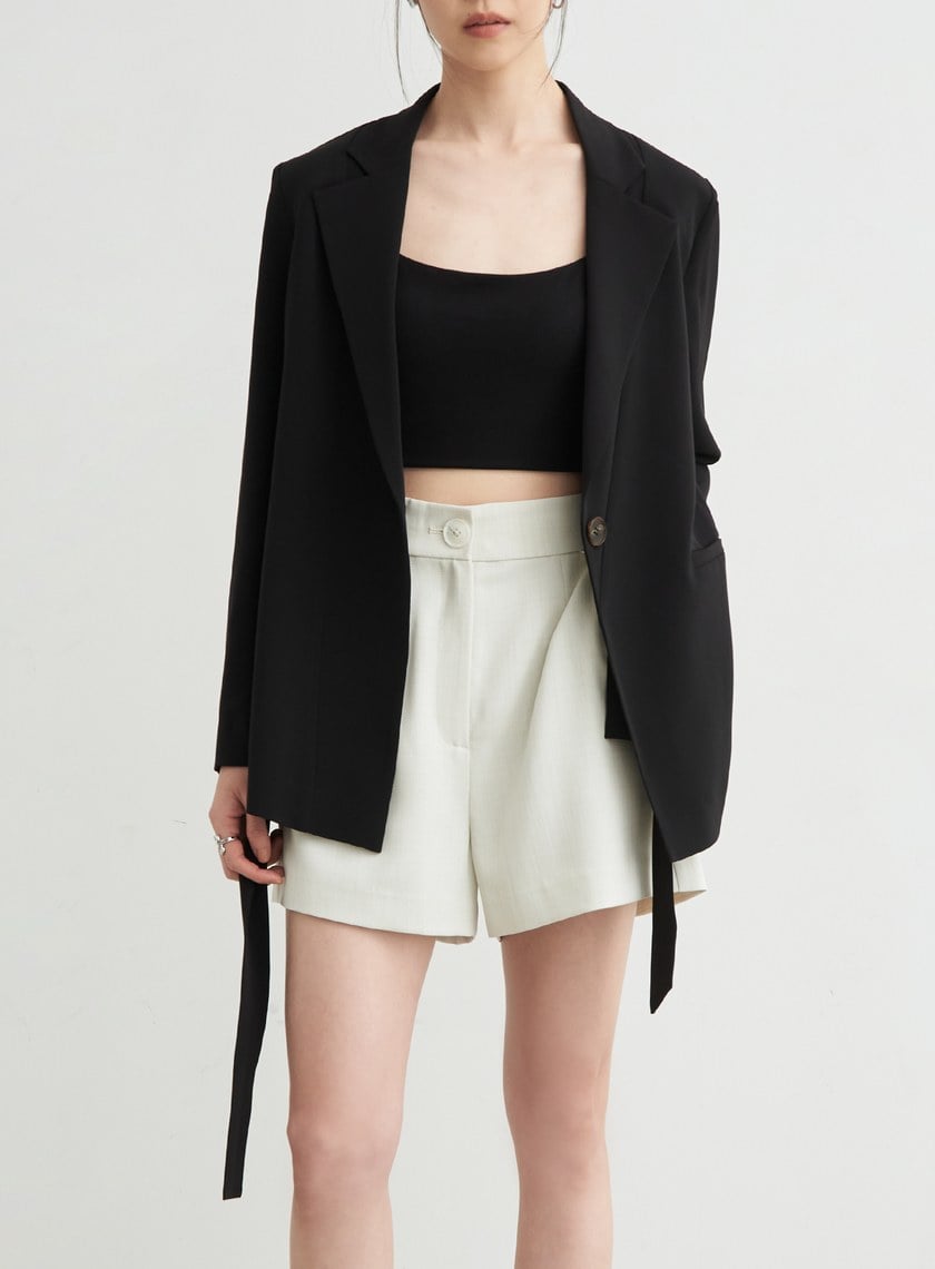 提織反摺斜袋細節短褲