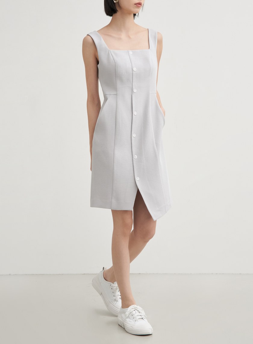 肌理排釦無袖平口洋裝