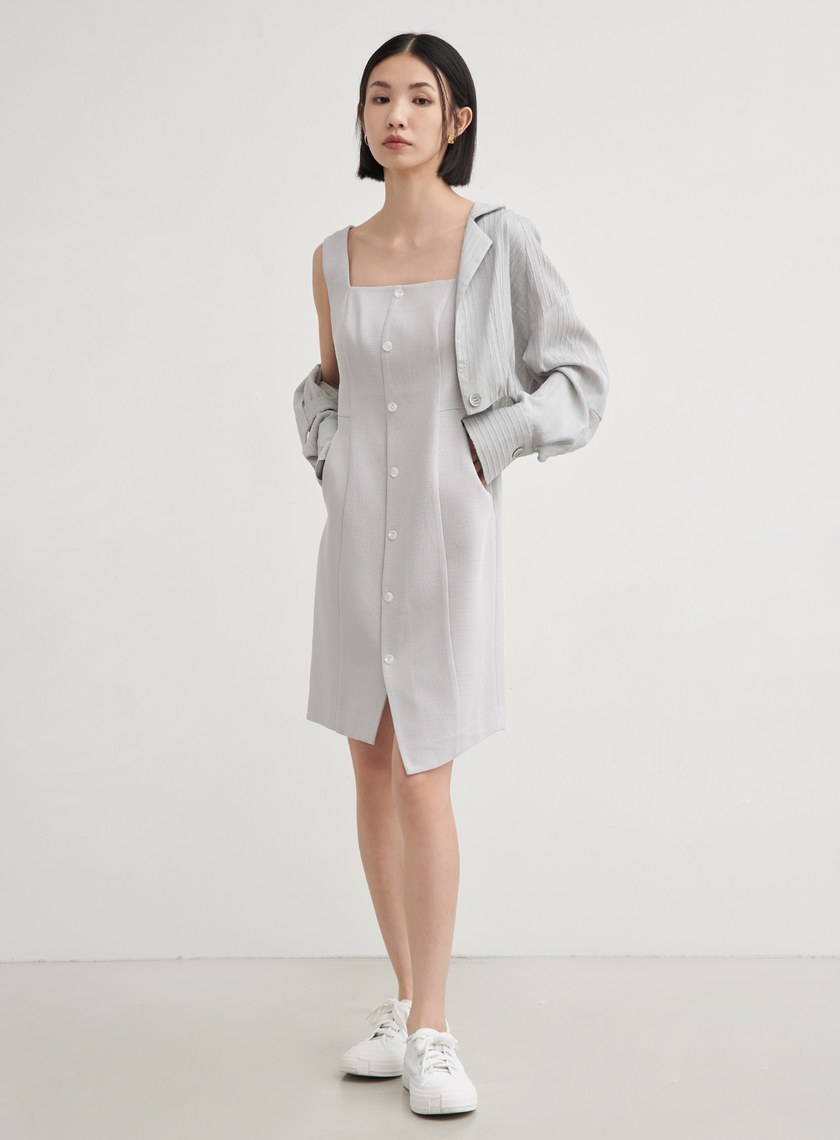 肌理排釦無袖平口洋裝