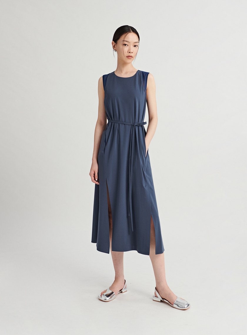 優雅透紗美背開衩 BRA 洋裝