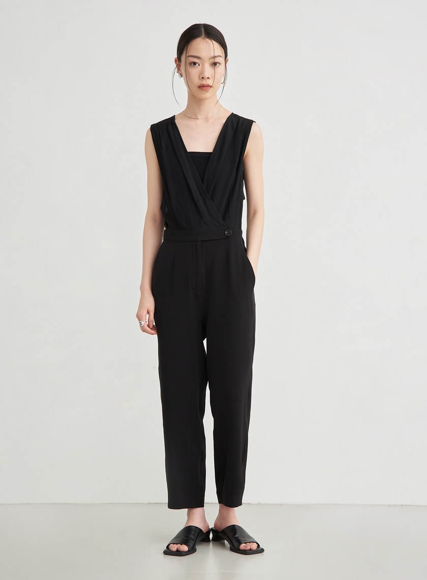 俐落異材質拼接連身褲