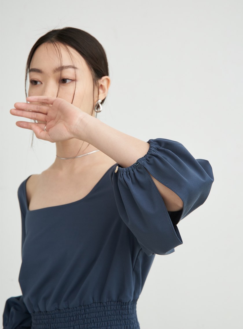 優雅柔滑方領長袖上衣