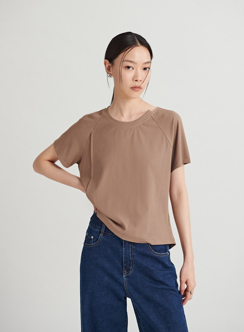 解構圓領短袖上衣
