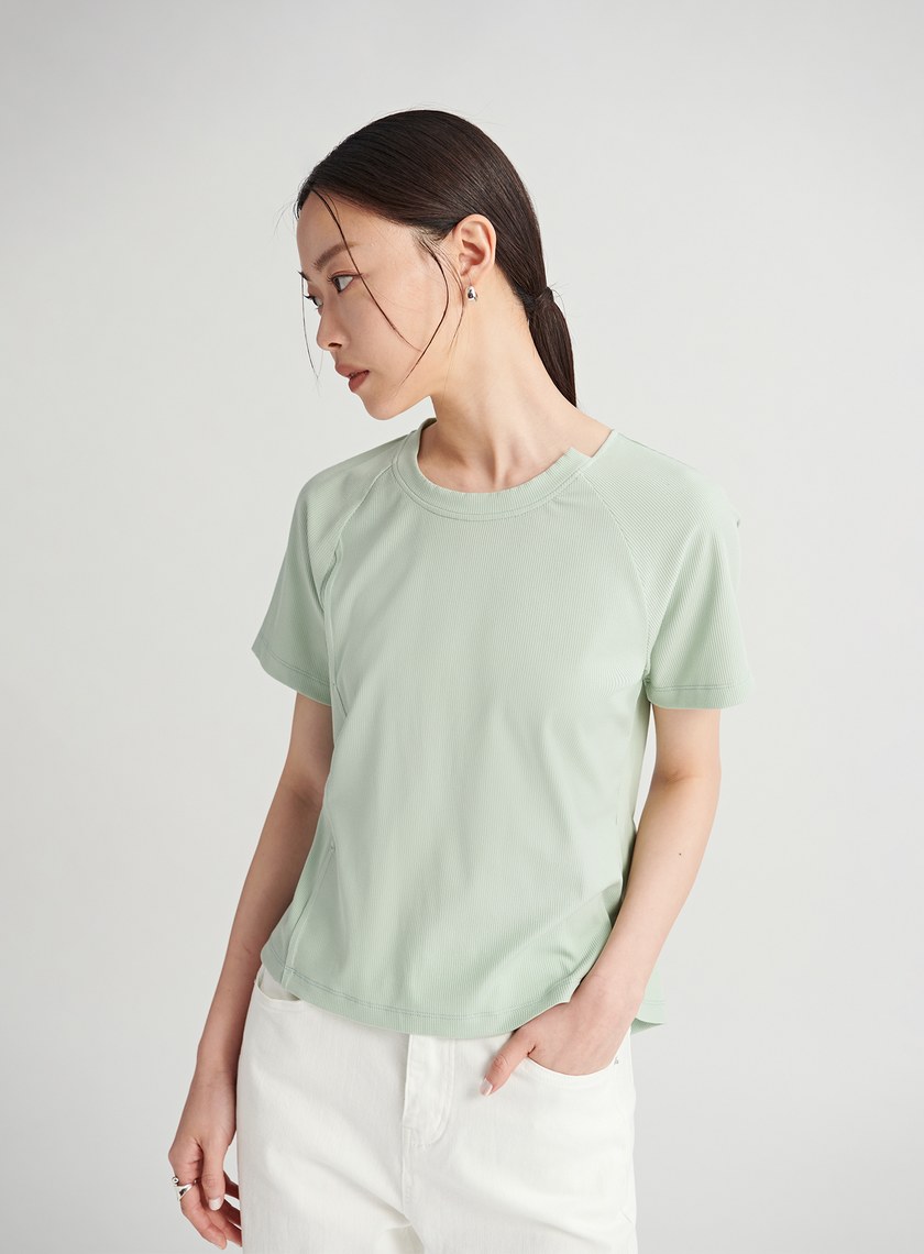 解構圓領短袖上衣