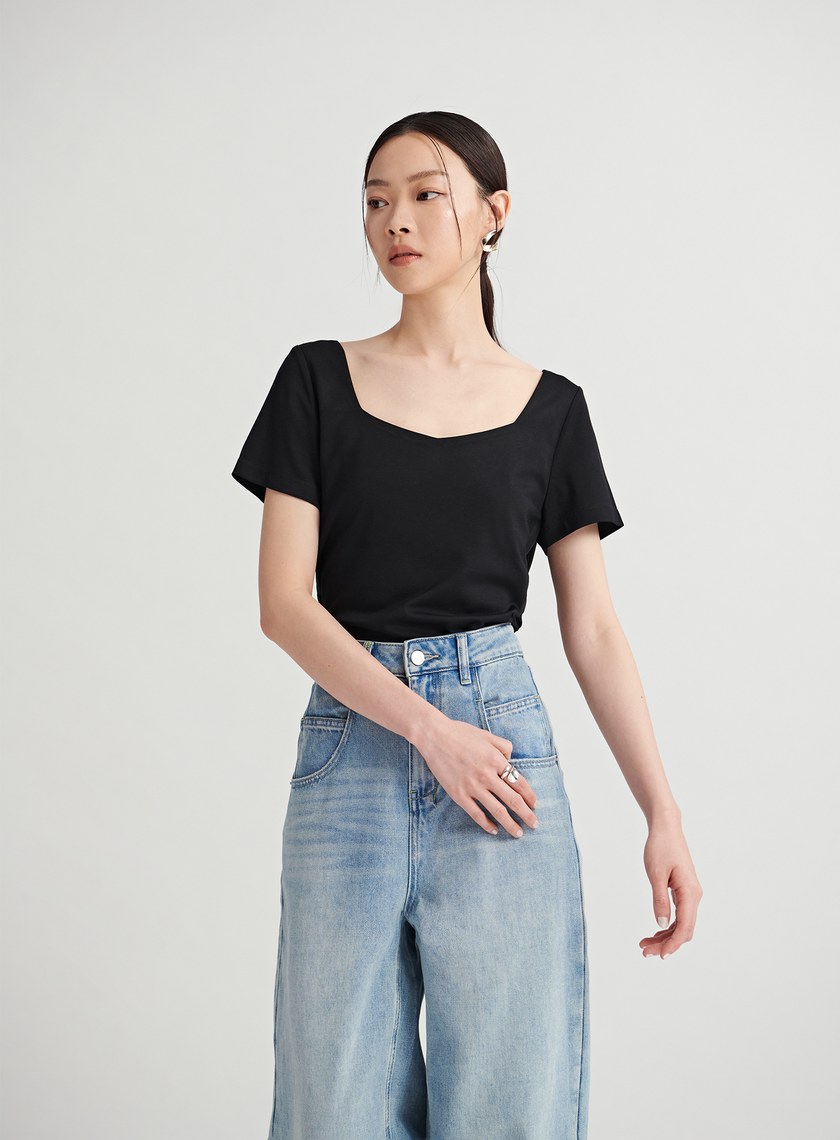 簡約透膚拼接方領短袖上衣